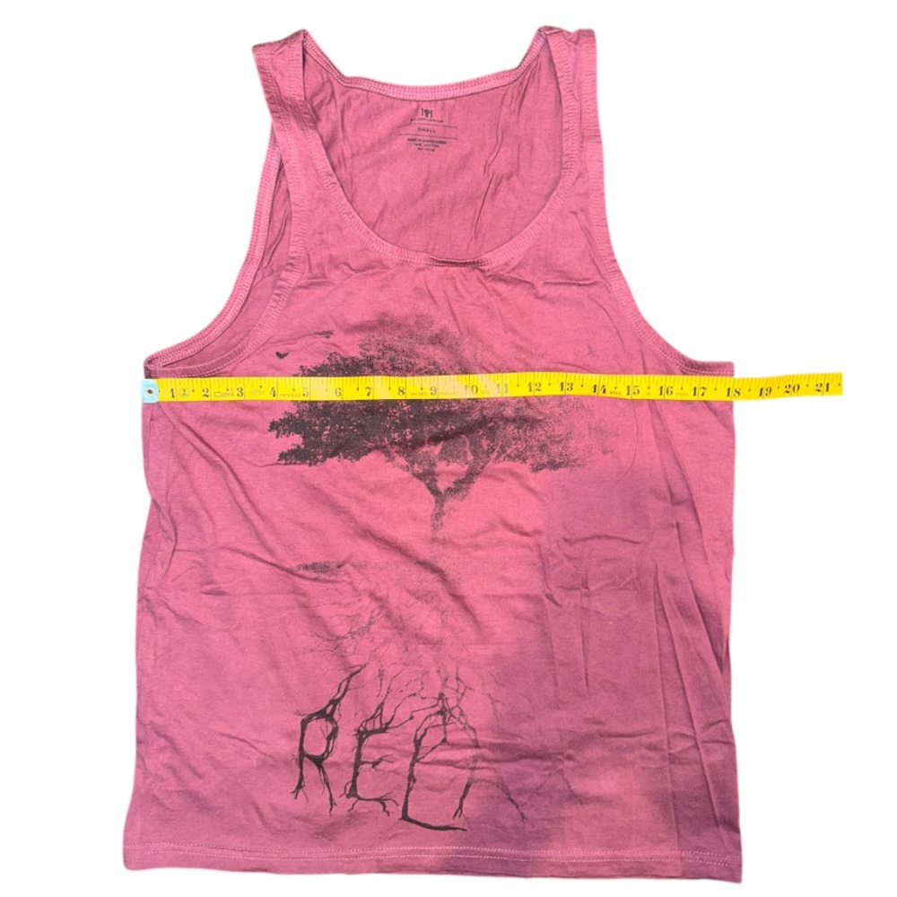 Tree Relax Tank Top - Picture 7 of 8